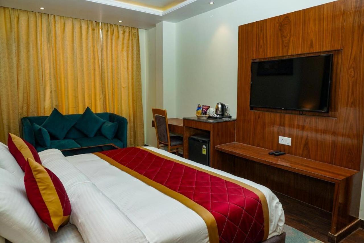 Comfort Inn Snow Park - Manali Екстер'єр фото